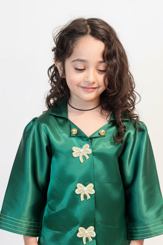 products/golden-bow-satin